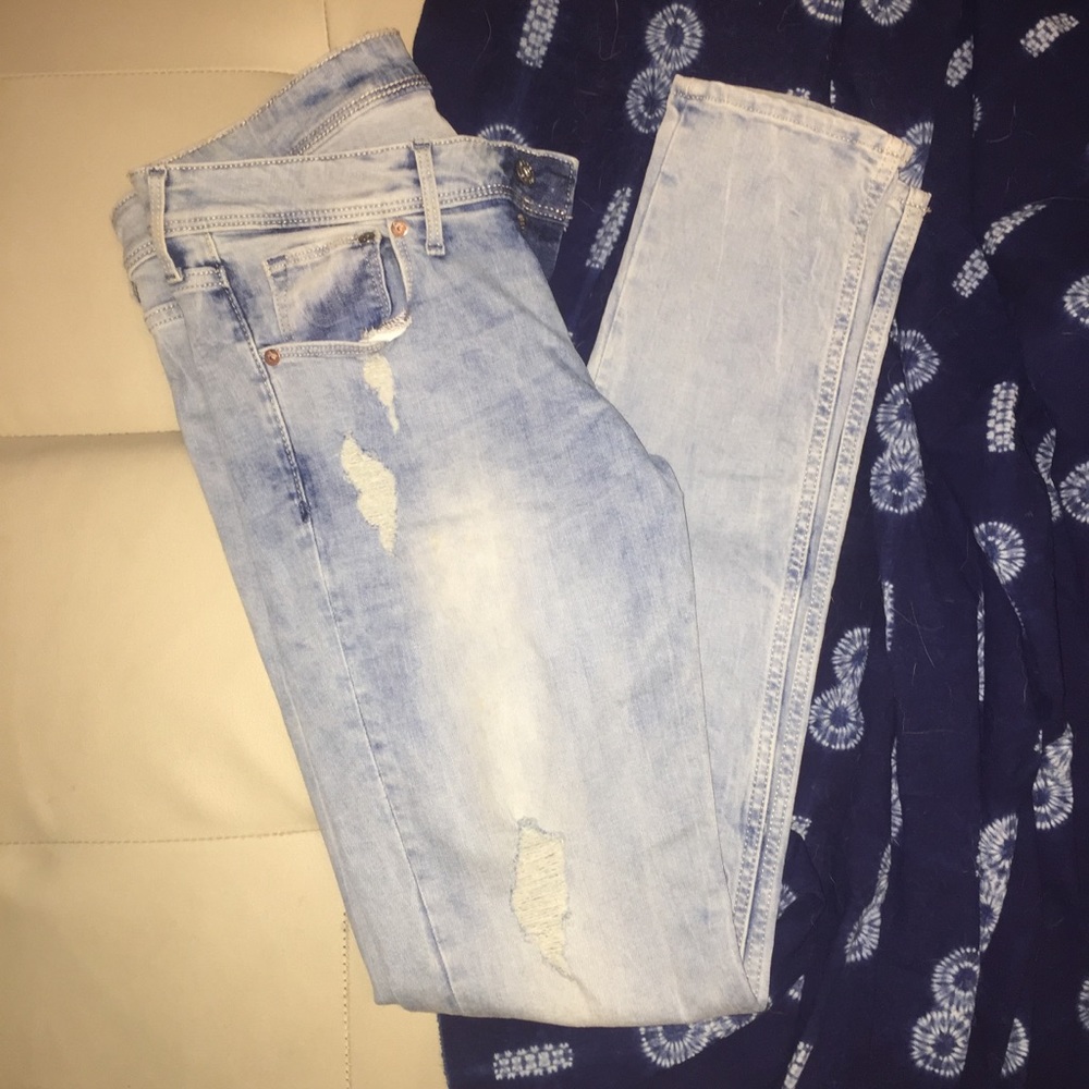 h&m distressed skinny jeans
